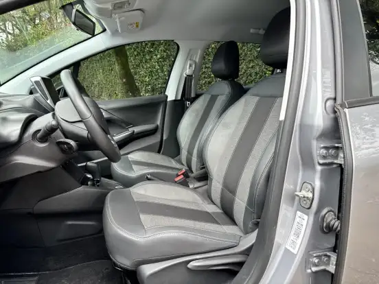 PEUGEOT-2008-1.6 16V FLEX STYLE 4P AUTOMÁTICO PEUGEOT-2008-2022