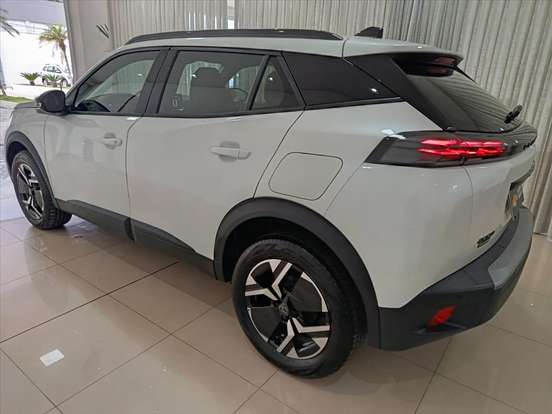 PEUGEOT-2008-2024