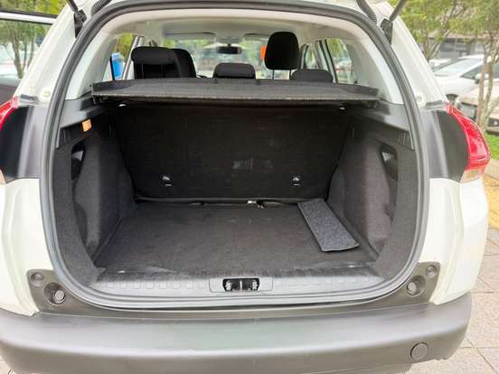 PEUGEOT-2008-2020