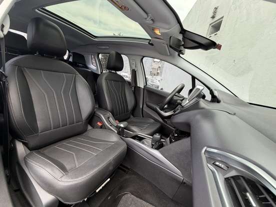 PEUGEOT-2008-1.6 16V THP FLEX GRIFFE 4P AUTOMÁTICO PEUGEOT-2008-2022