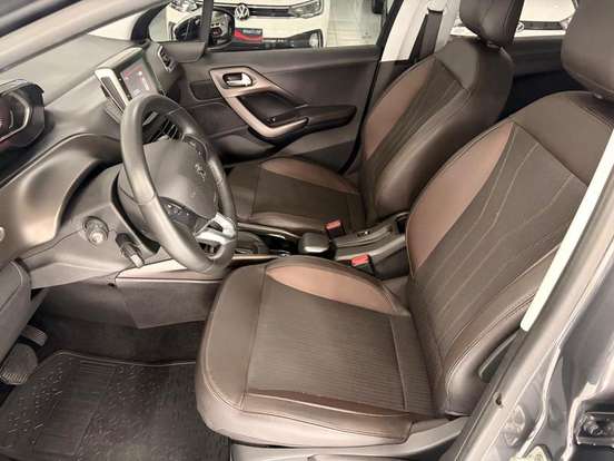 PEUGEOT-2008-2020