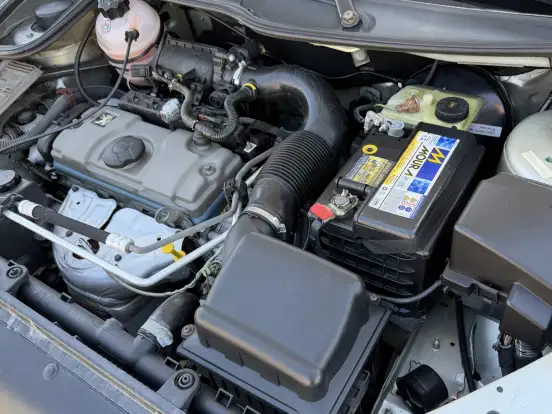 PEUGEOT-206-1.4 HOLIDAY 8V GASOLINA 4P MANUAL PEUGEOT-206-2005