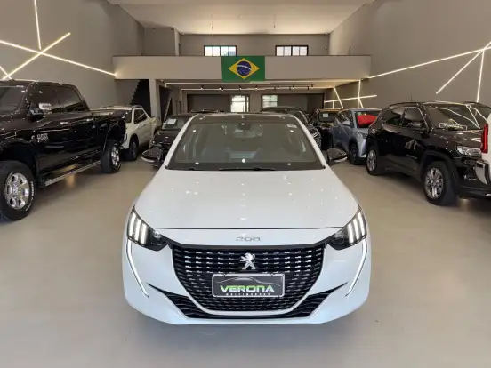 PEUGEOT-208-2023
