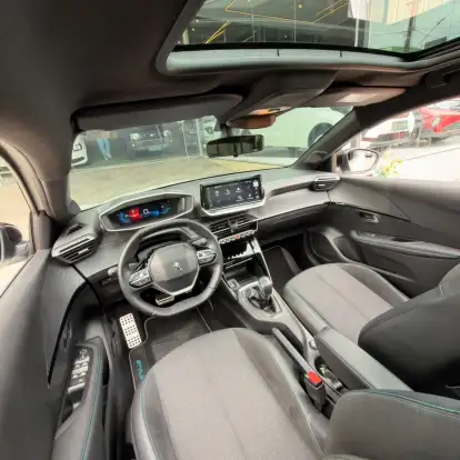 PEUGEOT-208-2024