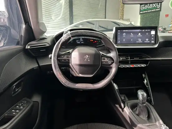PEUGEOT-208-2022