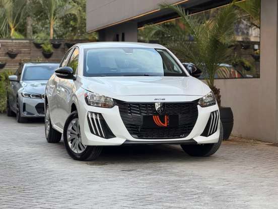 PEUGEOT-208-2025