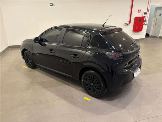PEUGEOT-208-2023
