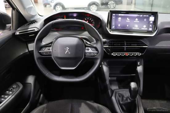 PEUGEOT-208-2024