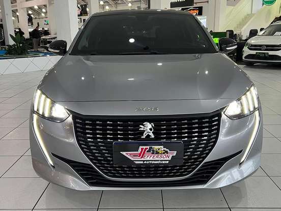 PEUGEOT-208-2022
