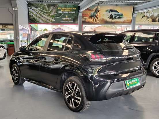 PEUGEOT-208-2023