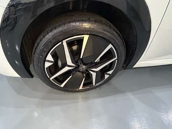 PEUGEOT-208-2026
