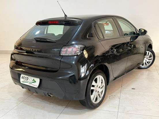 PEUGEOT-208-2022