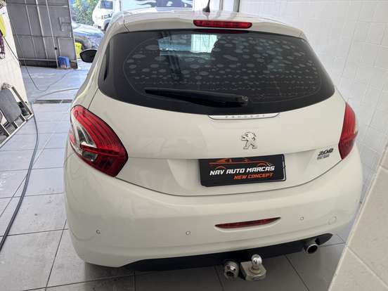 PEUGEOT-208-1.6 ALLURE 16V FLEX 4P AUTOMÁTICO PEUGEOT-208-2015