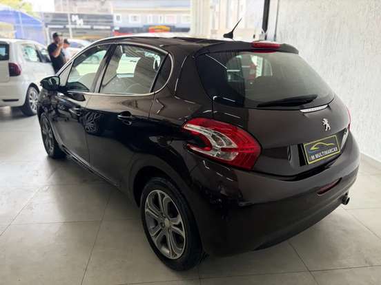 PEUGEOT-208-1.6 GRIFFE 16V FLEX 4P MANUAL PEUGEOT-208-2015