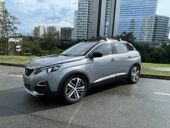 PEUGEOT-3008-2018