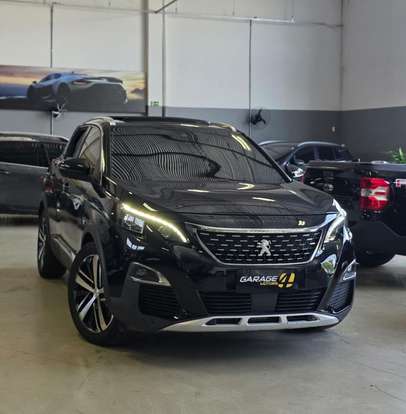 PEUGEOT-3008-2017