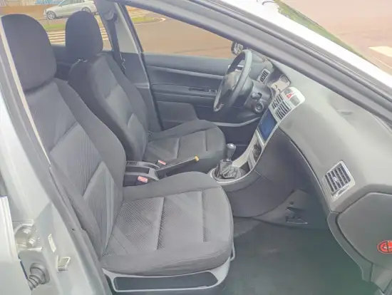 PEUGEOT-307-1.6 PRESENCE 16V FLEX 4P MANUAL PEUGEOT-307-2007