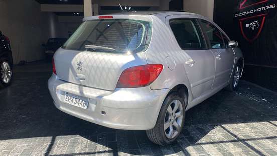 PEUGEOT-307-2008