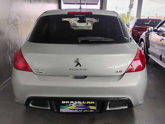 PEUGEOT-308-2015