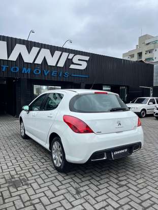 PEUGEOT-308-2013