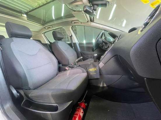 PEUGEOT-308-2012