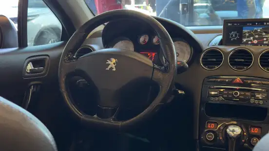 PEUGEOT-308cc-2013