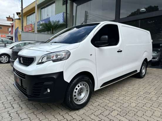 PEUGEOT-EXPERT-2022