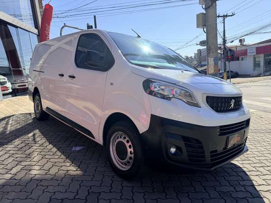 PEUGEOT-EXPERT-2021