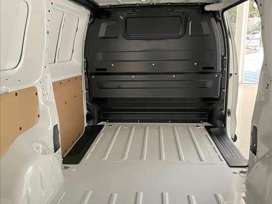 PEUGEOT-EXPERT-2.2 TURBO DIESEL CARGO MANUAL PEUGEOT-EXPERT-2025