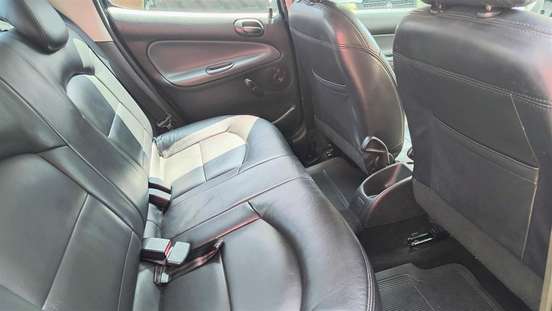 PEUGEOT-206-2009