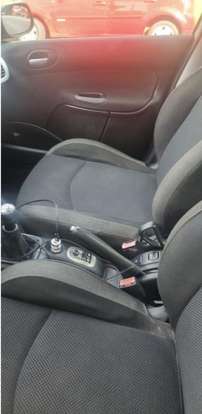 PEUGEOT-207-2009