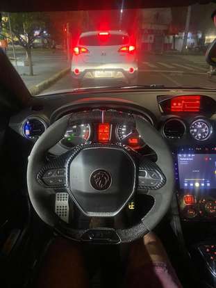 PEUGEOT-RCZ-2012