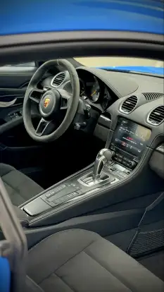 PORSCHE-718-2023