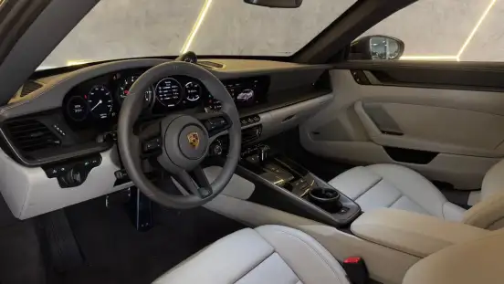 PORSCHE-911-2024
