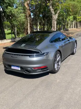 PORSCHE-911-2020