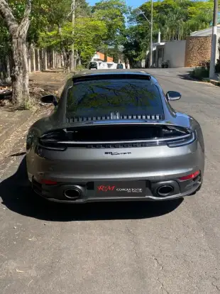PORSCHE-911-2020