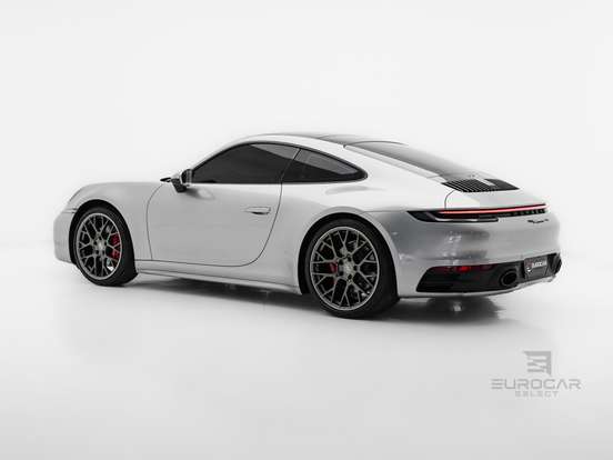 PORSCHE-911-2020