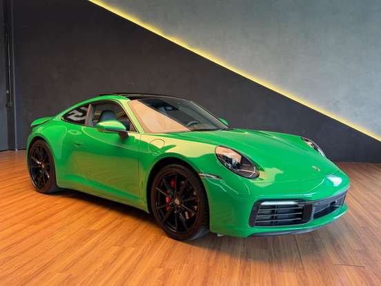 PORSCHE-911-2021