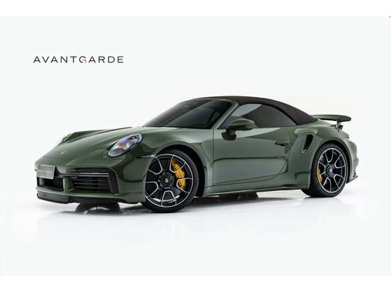 PORSCHE-911-2021