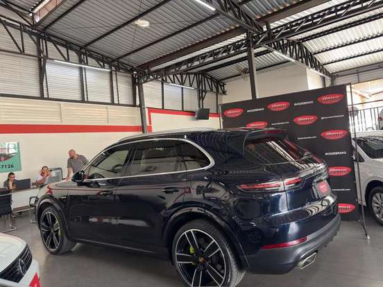 PORSCHE-CAYENNE-3.0 V6 E-HYBRID AWD TIPTRONIC S PORSCHE-CAYENNE-2020