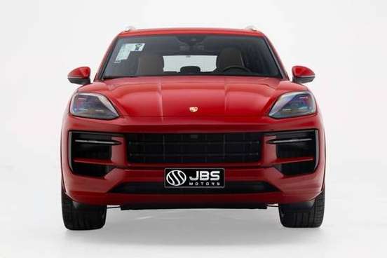 PORSCHE-CAYENNE-2024