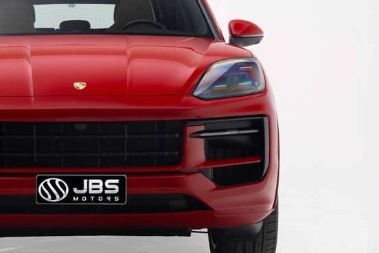 PORSCHE-CAYENNE-2024