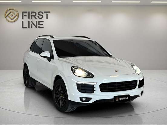 PORSCHE-CAYENNE-2017