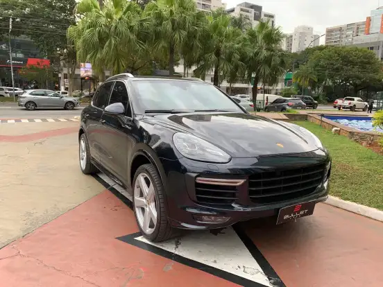 PORSCHE-CAYENNE-4.8 4X4 V8 32V TURBO GASOLINA 4P TIPTRONIC PORSCHE-CAYENNE-2017