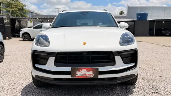 PORSCHE-MACAN-2023