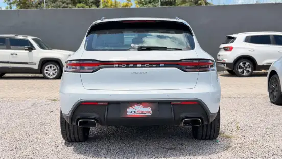 PORSCHE-MACAN-2023