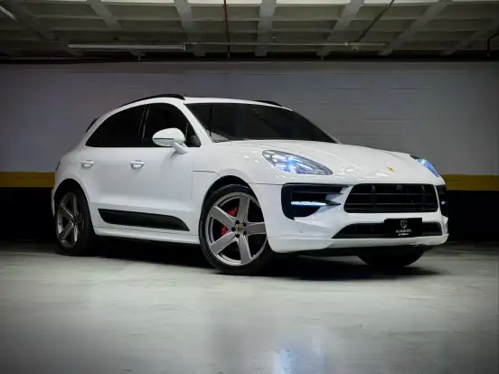 PORSCHE-MACAN-2020