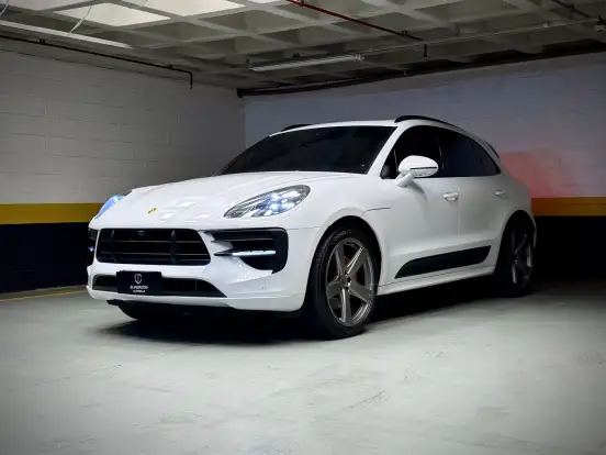 PORSCHE-MACAN-2020