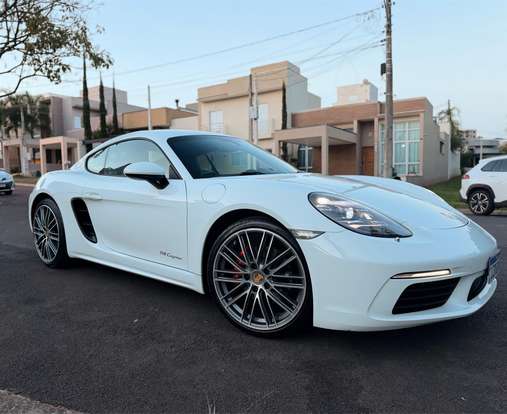PORSCHE-718-2018