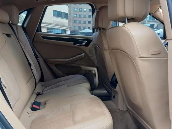 PORSCHE-MACAN-2.0 16V GASOLINA 4P AUTOMÁTICO PORSCHE-MACAN-2015